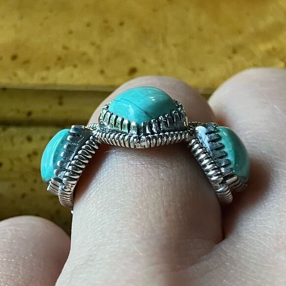 Royston Turquoise Sterling Silver Ring Size 7 - Picture 2 of 9